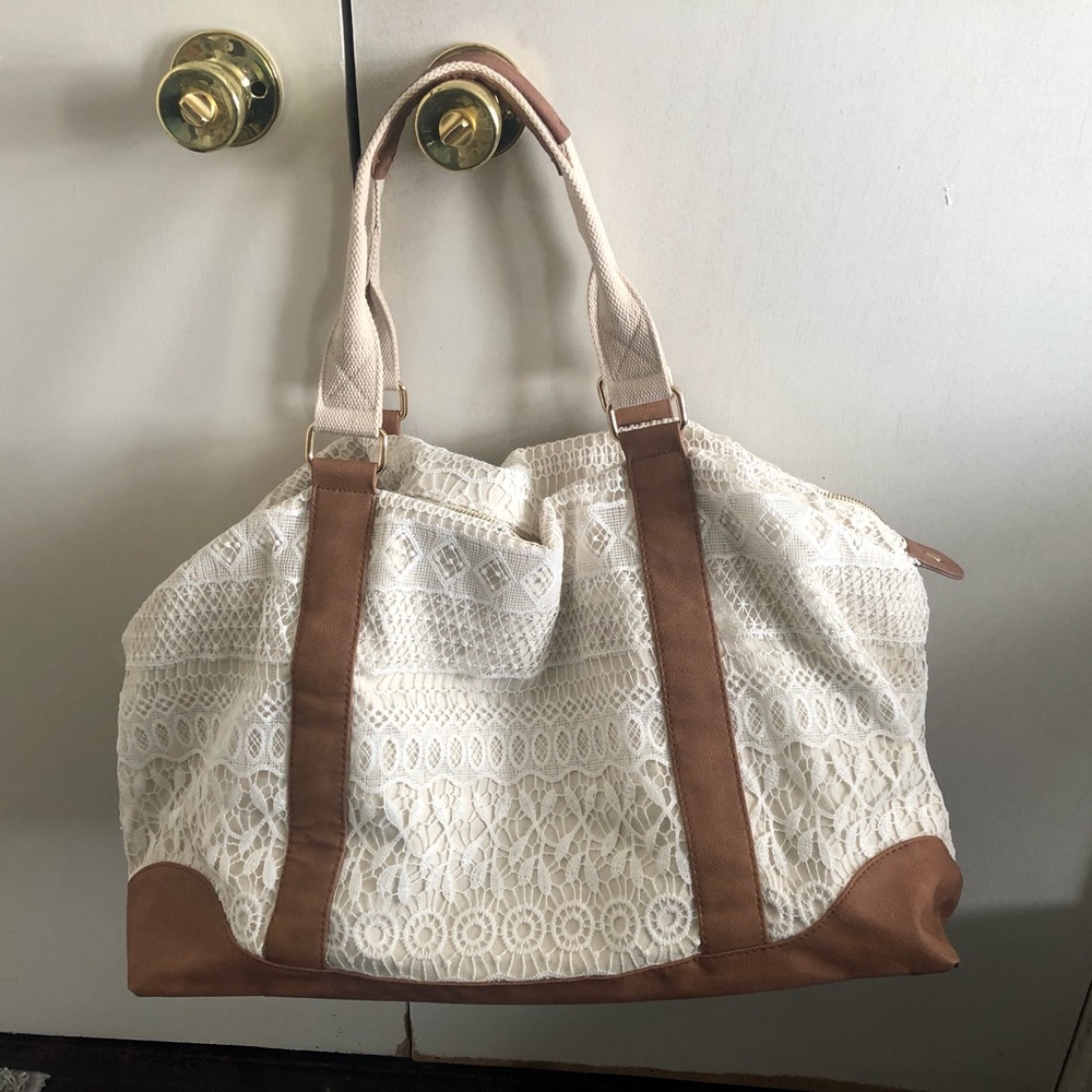 MERONA Weekender Duffel Bag 💼